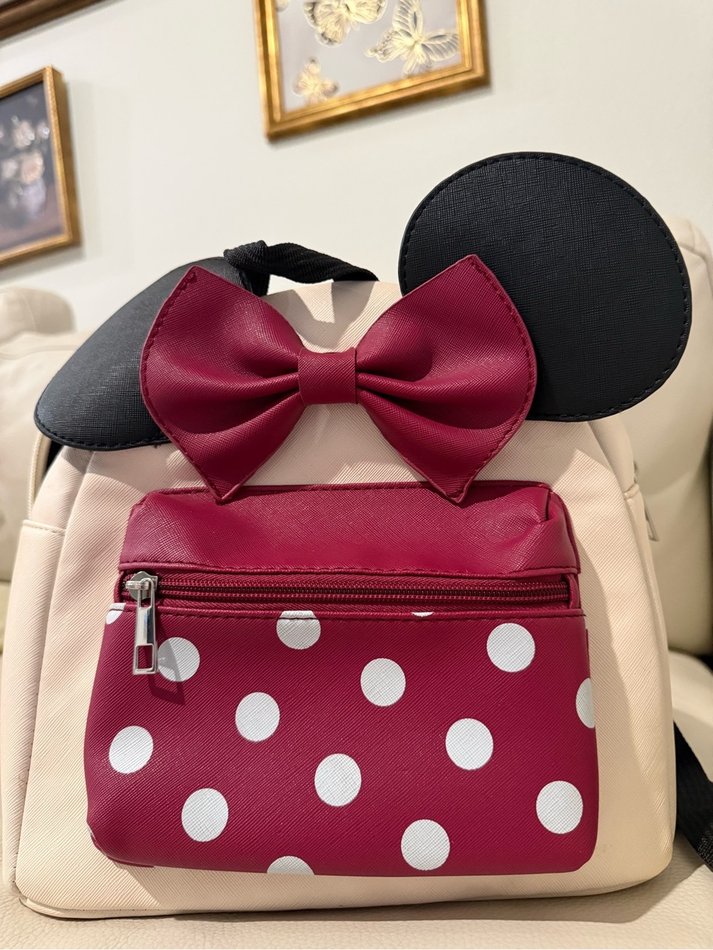 Minnie Mouse backpack